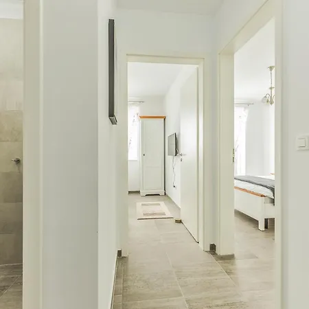 Elegant Sophia's Apartmán *