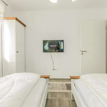 Elegant Sophia's Apartmán *