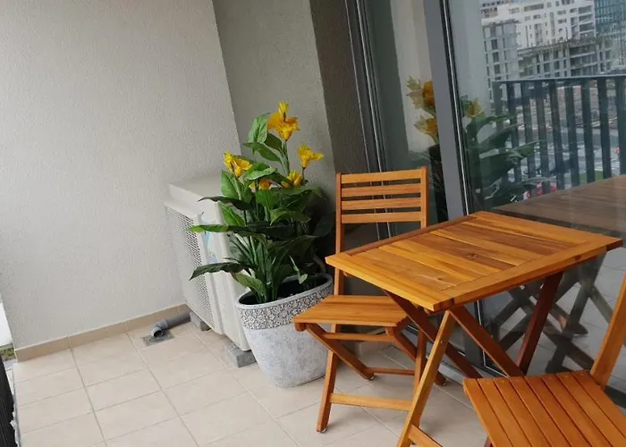 Elegant Sophia's Apartment